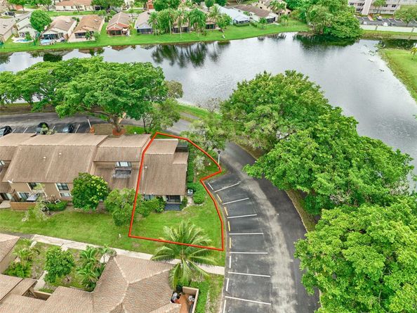3870 NW 21st Ct, Coconut Creek FL 33066
