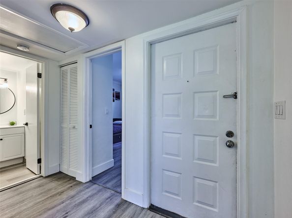 3870 NW 21st Ct, Coconut Creek FL 33066