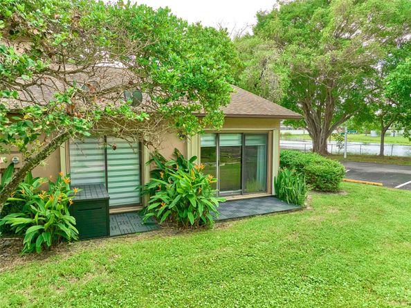 3870 NW 21st Ct, Coconut Creek FL 33066