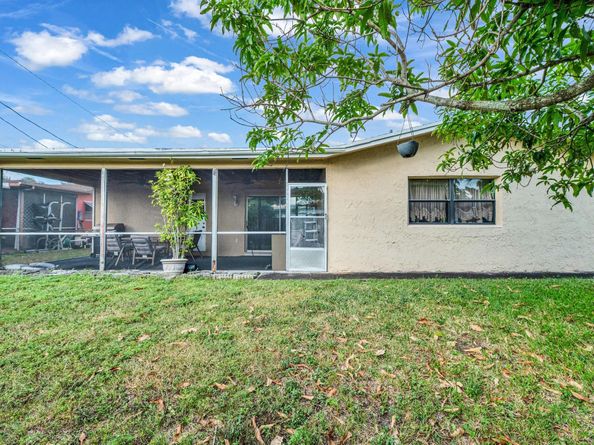 12030 NW 31st Pl, Sunrise FL 33323