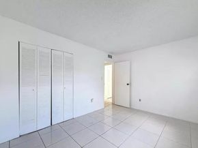 4304 NW 9th Ave 23C, Deerfield Beach FL 33064