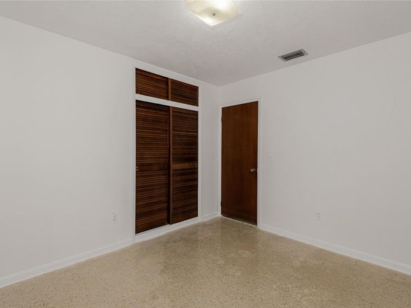 1940 NW 107 Ave, Pembroke Pines FL 33026