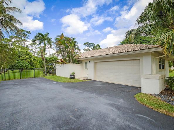 22761 Vistawood Way, Boca Raton FL 33428