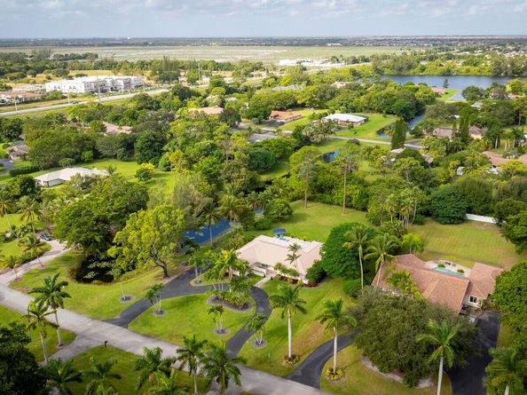 22761 Vistawood Way, Boca Raton FL 33428