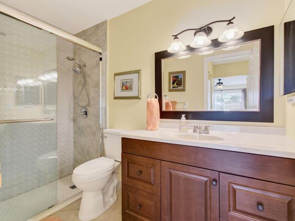 4330 Lucerne Villas Lane, Lake Worth FL 33467