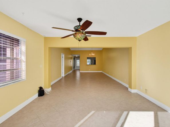 4330 Lucerne Villas Lane, Lake Worth FL 33467