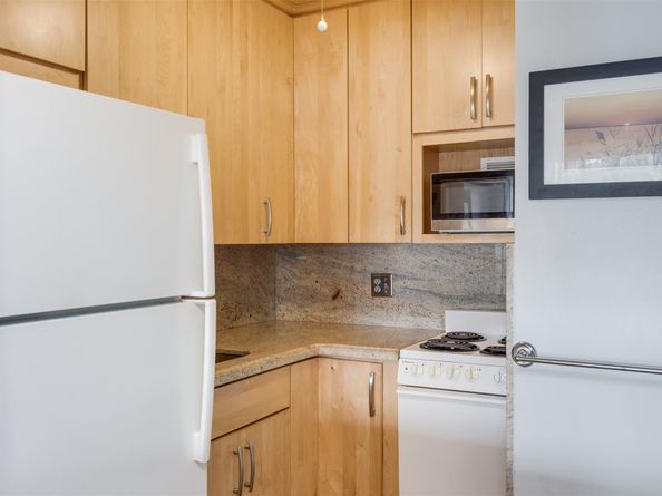 851 Atlantic Shores Blvd 119, Hallandale Beach FL 33009