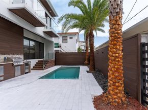 5601 N Ocean Drive, Hollywood FL 33019