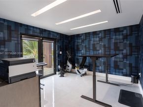 5601 N Ocean Drive, Hollywood FL 33019