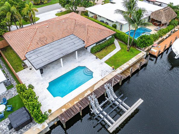 1250 NE 27th Terrace, Pompano Beach FL 33062