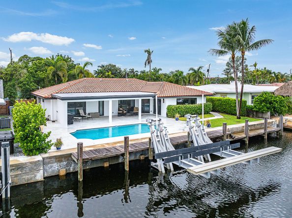 1250 NE 27th Terrace, Pompano Beach FL 33062