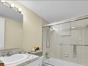 Undisclosed Address #FX-10529057, Plantation FL 33317