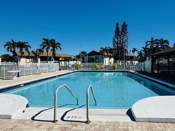 3541 Long Pine Court C1, Greenacres FL 33463