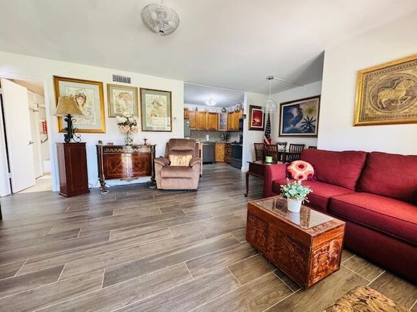 3541 Long Pine Court C1, Greenacres FL 33463