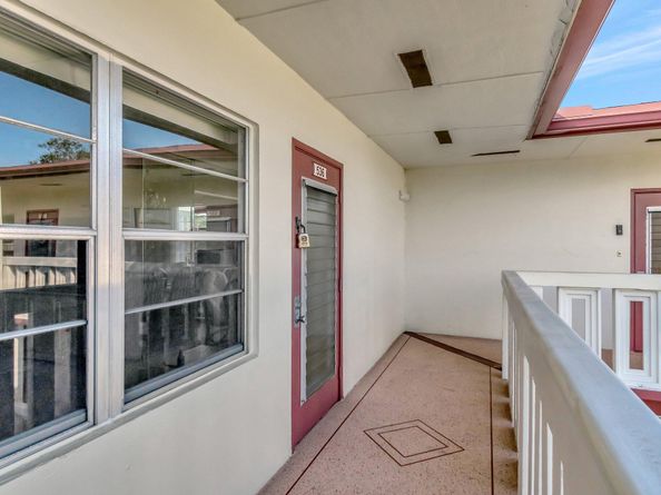 536 Fanshaw M, Boca Raton FL 33434