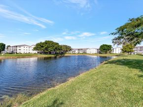 536 Fanshaw M, Boca Raton FL 33434