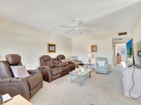 536 Fanshaw M, Boca Raton FL 33434