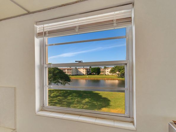 536 Fanshaw M, Boca Raton FL 33434