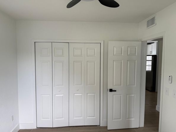 5264 NE 15th Ave, Pompano Beach FL 33064