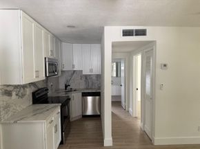 5264 NE 15th Ave, Pompano Beach FL 33064