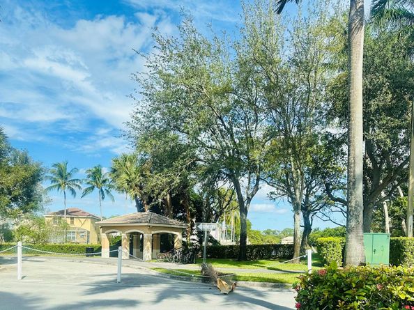 5200 Rising Comet Lane, Greenacres FL 33463