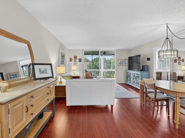 10 Willowbrook Lane 204, Delray Beach FL 33446