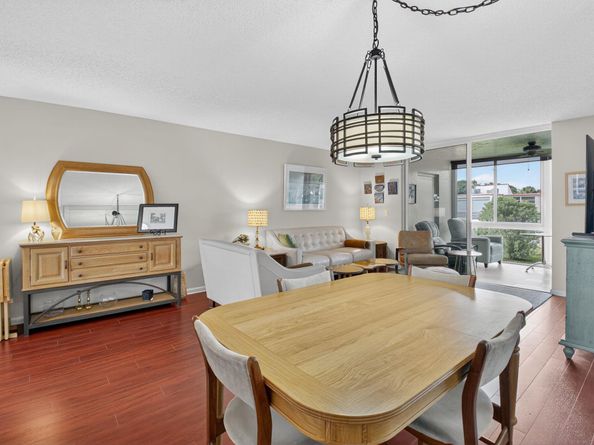 10 Willowbrook Lane 204, Delray Beach FL 33446