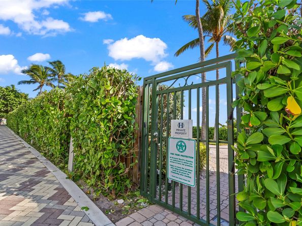 800 SE 20th Ave 809, Deerfield Beach FL 33441