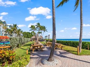 800 SE 20th Ave 809, Deerfield Beach FL 33441