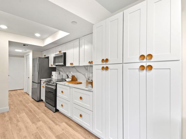3322 Casseekey Island Road 302, Jupiter FL 33477