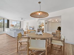 3322 Casseekey Island Road 302, Jupiter FL 33477