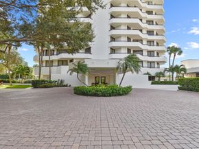 3322 Casseekey Island Road 302, Jupiter FL 33477