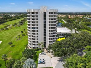 3322 Casseekey Island Road 302, Jupiter FL 33477