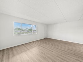 300 Village Green Circle S 206, Palm Springs FL 33461
