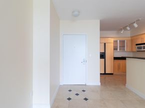 335 S Biscayne Blvd 2400, Miami FL 33131