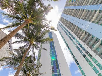 335 S Biscayne Blvd