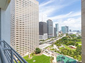 335 S Biscayne Blvd 2400, Miami FL 33131