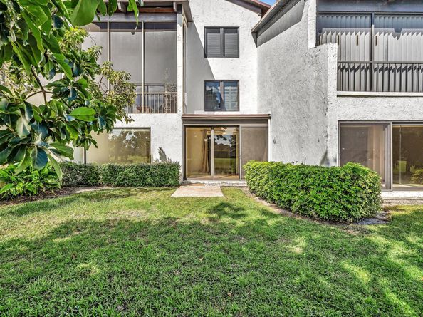 900 Greensward Lane 103G, Delray Beach FL 33445