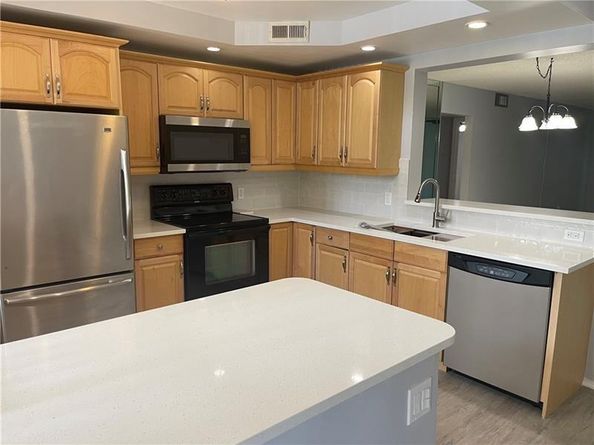 2404 Antigua Cir M2, Coconut Creek FL 33066