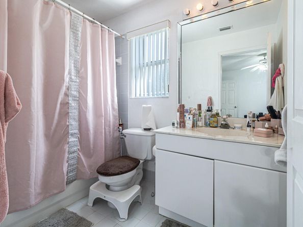 13063 NW 11th Ct, Sunrise FL 33323