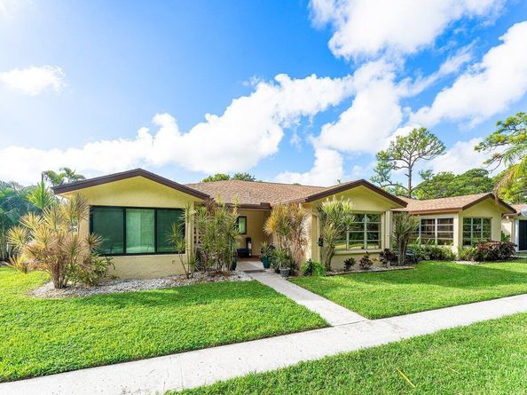 5300 Nesting Way A, Delray Beach FL 33484