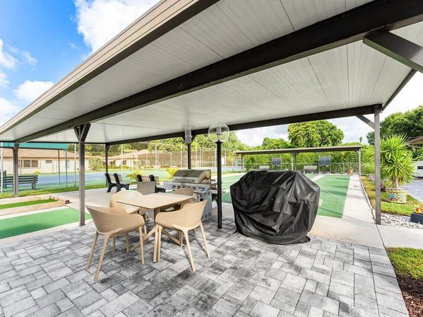 5300 Nesting Way A, Delray Beach FL 33484