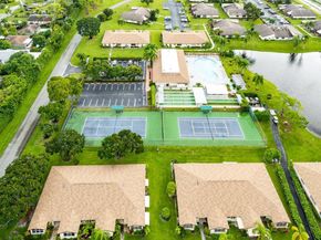 5300 Nesting Way A, Delray Beach FL 33484