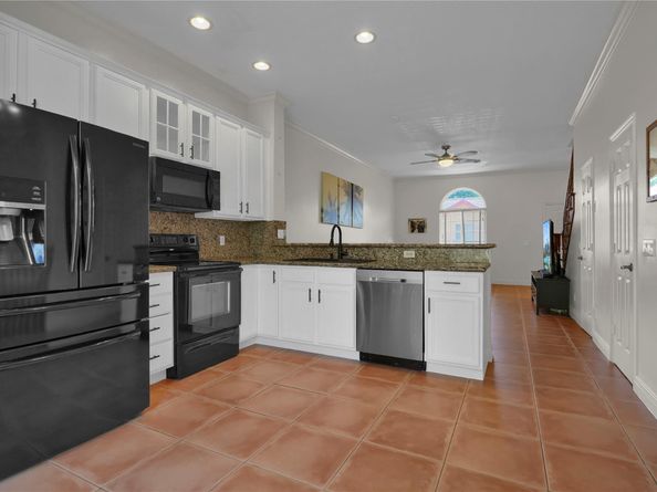 2453 NE 14th Street Cswy, Pompano Beach FL 33062