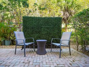 2453 NE 14th Street Cswy, Pompano Beach FL 33062