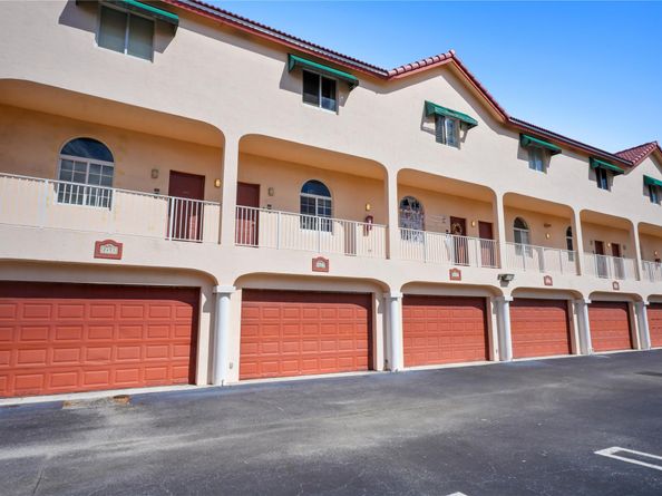 2453 NE 14th Street Cswy, Pompano Beach FL 33062