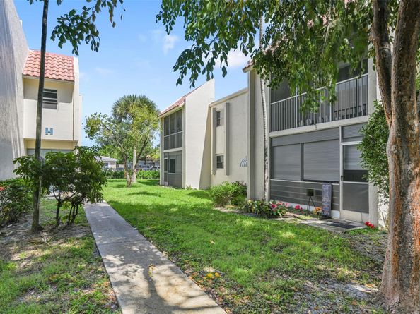 1428 SE 4th Ave I167, Deerfield Beach FL 33441