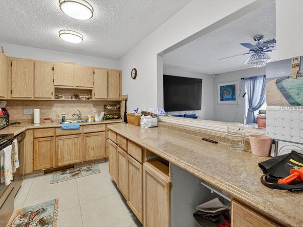 6133 SW 5th Street, Margate FL 33068