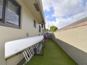 4148 NW 19th Ter, Oakland Park FL 33309