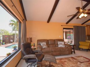 4148 NW 19th Ter, Oakland Park FL 33309